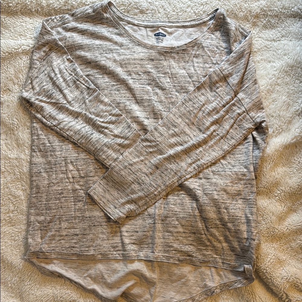 Old Navy Heathered Gray Long Sleeve Tee